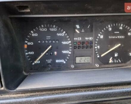 Красный Фольксваген Гольф, объемом двигателя 1.27 л и пробегом 436 тыс. км за 1100 $, фото 2 на Automoto.ua