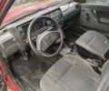 Красный Фольксваген Гольф, объемом двигателя 1.3 л и пробегом 320 тыс. км за 700 $, фото 3 на Automoto.ua