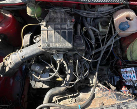 Червоний Фольксваген Гольф, об'ємом двигуна 1.6 л та пробігом 357 тис. км за 2800 $, фото 21 на Automoto.ua