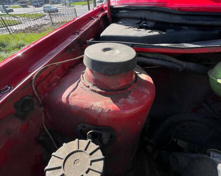 Червоний Фольксваген Гольф, об'ємом двигуна 1.6 л та пробігом 357 тис. км за 2800 $, фото 7 на Automoto.ua