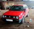 Красный Фольксваген Гольф, объемом двигателя 1.6 л и пробегом 230 тыс. км за 1200 $, фото 1 на Automoto.ua