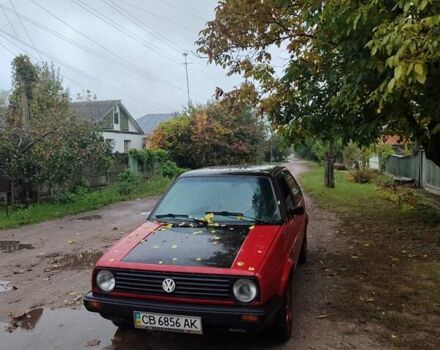 Красный Фольксваген Гольф, объемом двигателя 1.27 л и пробегом 300 тыс. км за 1600 $, фото 3 на Automoto.ua