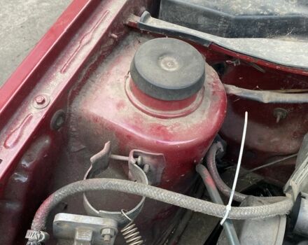 Фольксваген Гольф 1986 у Новгород-Северском на Automoto.ua Червоний Фольксваген Гольф, об'ємом двигуна 1.6 л та пробігом 100 тис. км за 1900 $, фото 7 на Automoto.ua