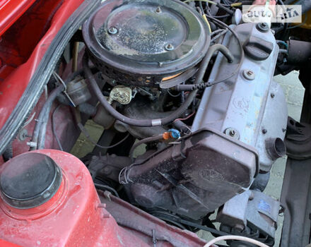 Красный Фольксваген Гольф, объемом двигателя 1.27 л и пробегом 401 тыс. км за 1500 $, фото 22 на Automoto.ua