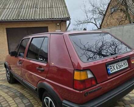 Красный Фольксваген Гольф, объемом двигателя 1.27 л и пробегом 400 тыс. км за 1750 $, фото 3 на Automoto.ua