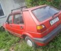 Красный Фольксваген Гольф, объемом двигателя 1.6 л и пробегом 275 тыс. км за 1300 $, фото 2 на Automoto.ua