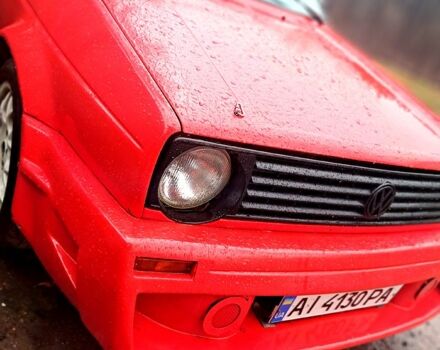 Фольксваген Гольф 1987 в Фастове на Automoto.ua Красный Фольксваген Гольф, объемом двигателя 1.6 л и пробегом 0 тыс. км за 1080 $, фото 2 на Automoto.ua