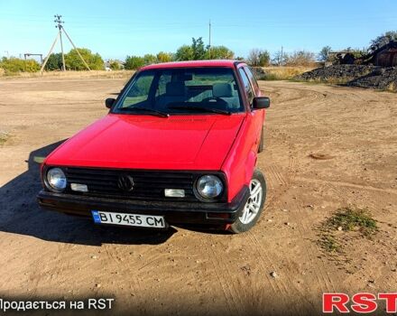 Червоний Фольксваген Гольф, об'ємом двигуна 1.6 л та пробігом 250 тис. км за 1700 $, фото 1 на Automoto.ua