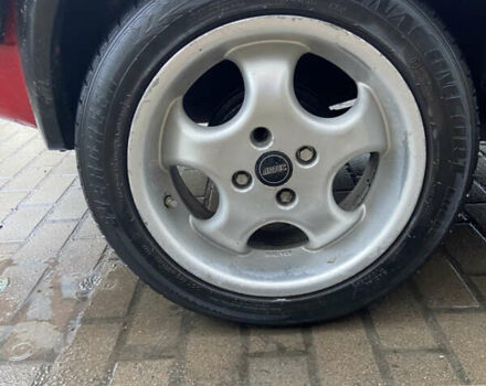 Красный Фольксваген Гольф, объемом двигателя 1.6 л и пробегом 352 тыс. км за 1999 $, фото 20 на Automoto.ua