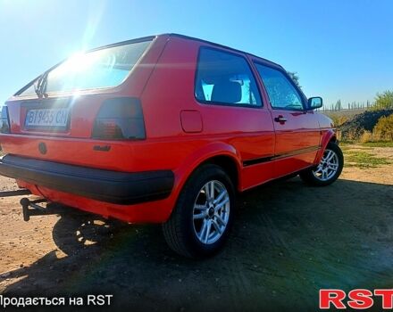 Червоний Фольксваген Гольф, об'ємом двигуна 1.6 л та пробігом 250 тис. км за 1700 $, фото 6 на Automoto.ua