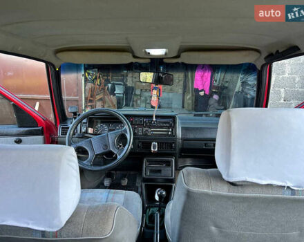 Красный Фольксваген Гольф, объемом двигателя 1.6 л и пробегом 352 тыс. км за 1999 $, фото 19 на Automoto.ua