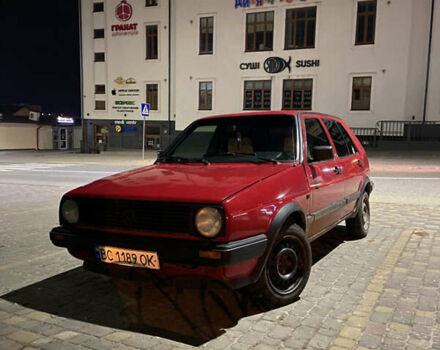 Красный Фольксваген Гольф, объемом двигателя 1.6 л и пробегом 352 тыс. км за 1999 $, фото 6 на Automoto.ua