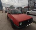 Красный Фольксваген Гольф, объемом двигателя 1.3 л и пробегом 200 тыс. км за 900 $, фото 1 на Automoto.ua