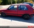 Красный Фольксваген Гольф, объемом двигателя 1.6 л и пробегом 740 тыс. км за 1100 $, фото 1 на Automoto.ua