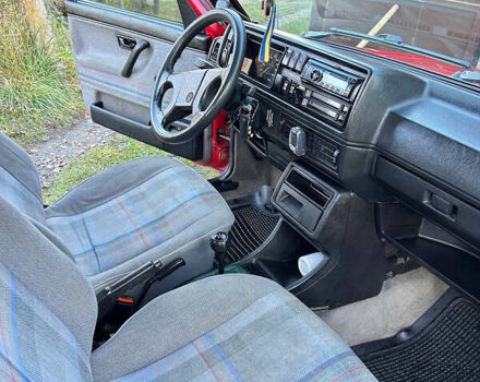 Красный Фольксваген Гольф, объемом двигателя 1.6 л и пробегом 352 тыс. км за 1999 $, фото 15 на Automoto.ua