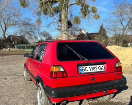 Красный Фольксваген Гольф, объемом двигателя 1.6 л и пробегом 352 тыс. км за 1999 $, фото 8 на Automoto.ua