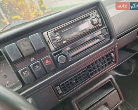 Червоний Фольксваген Гольф, об'ємом двигуна 1.6 л та пробігом 111 тис. км за 1100 $, фото 30 на Automoto.ua