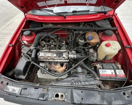 Червоний Фольксваген Гольф, об'ємом двигуна 0.13 л та пробігом 1 тис. км за 1599 $, фото 9 на Automoto.ua