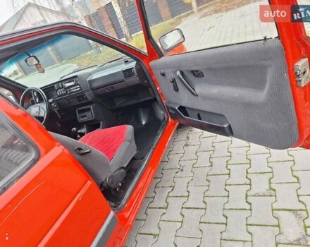 Червоний Фольксваген Гольф, об'ємом двигуна 1.6 л та пробігом 111 тис. км за 1100 $, фото 20 на Automoto.ua