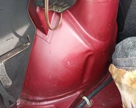 Червоний Фольксваген Гольф, об'ємом двигуна 1.27 л та пробігом 30 тис. км за 1500 $, фото 10 на Automoto.ua