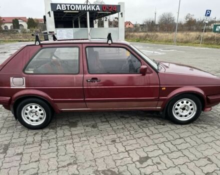 Красный Фольксваген Гольф, объемом двигателя 1.6 л и пробегом 290 тыс. км за 1200 $, фото 5 на Automoto.ua