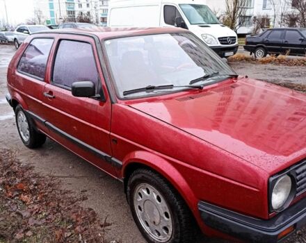 Красный Фольксваген Гольф, объемом двигателя 1.3 л и пробегом 30 тыс. км за 2000 $, фото 2 на Automoto.ua