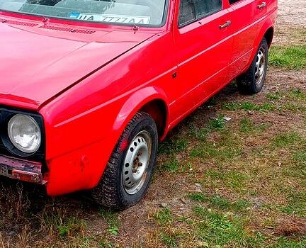 Червоний Фольксваген Гольф, об'ємом двигуна 1.8 л та пробігом 350 тис. км за 1180 $, фото 4 на Automoto.ua