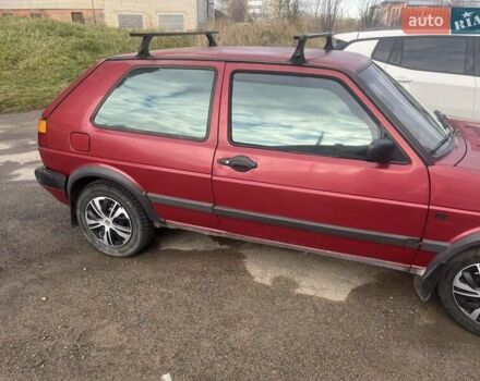 Красный Фольксваген Гольф, объемом двигателя 1.6 л и пробегом 340 тыс. км за 1500 $, фото 3 на Automoto.ua