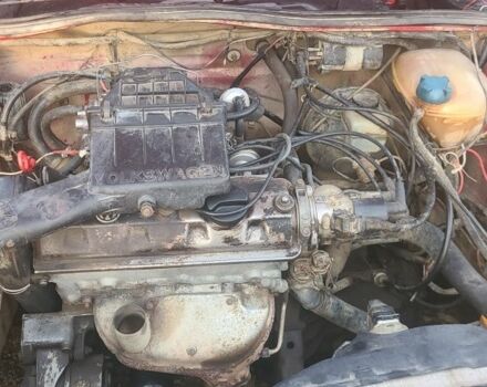 Красный Фольксваген Гольф, объемом двигателя 1.3 л и пробегом 270 тыс. км за 1450 $, фото 4 на Automoto.ua