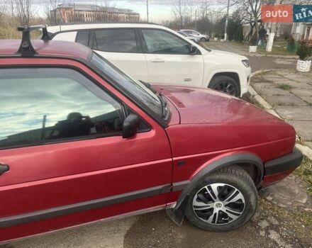 Красный Фольксваген Гольф, объемом двигателя 1.6 л и пробегом 340 тыс. км за 1500 $, фото 1 на Automoto.ua