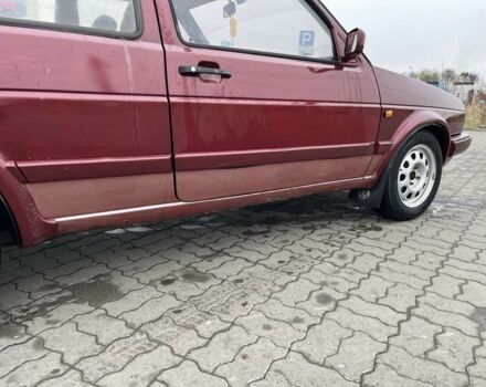 Красный Фольксваген Гольф, объемом двигателя 1.6 л и пробегом 290 тыс. км за 1200 $, фото 6 на Automoto.ua