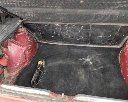 Червоний Фольксваген Гольф, об'ємом двигуна 1.3 л та пробігом 250 тис. км за 800 $, фото 2 на Automoto.ua