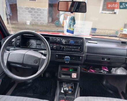 Красный Фольксваген Гольф, объемом двигателя 1.27 л и пробегом 438 тыс. км за 1700 $, фото 9 на Automoto.ua