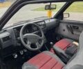 Красный Фольксваген Гольф, объемом двигателя 1.6 л и пробегом 290 тыс. км за 1200 $, фото 4 на Automoto.ua