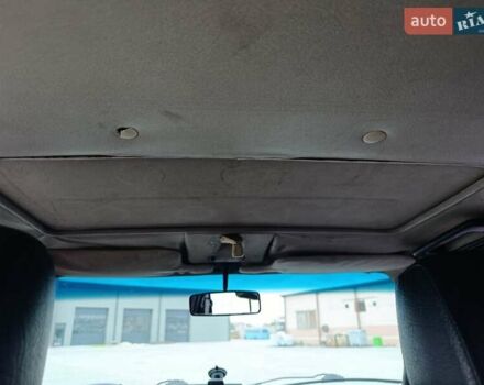 Красный Фольксваген Гольф, объемом двигателя 1.8 л и пробегом 333 тыс. км за 1599 $, фото 4 на Automoto.ua