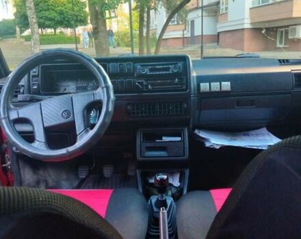 Красный Фольксваген Гольф, объемом двигателя 1.6 л и пробегом 319 тыс. км за 2500 $, фото 9 на Automoto.ua