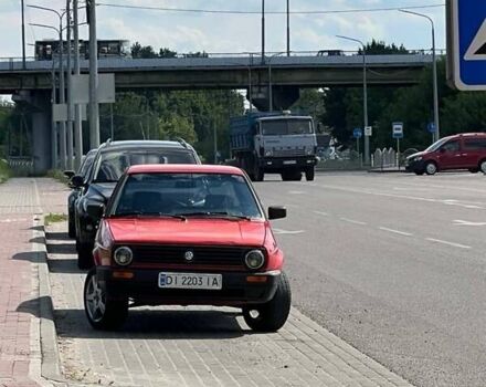 Красный Фольксваген Гольф, объемом двигателя 1.6 л и пробегом 248 тыс. км за 2150 $, фото 5 на Automoto.ua