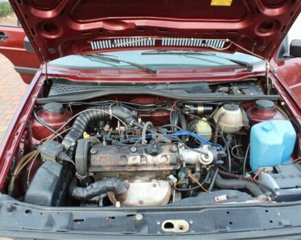 Червоний Фольксваген Гольф, об'ємом двигуна 1.3 л та пробігом 187 тис. км за 1650 $, фото 22 на Automoto.ua