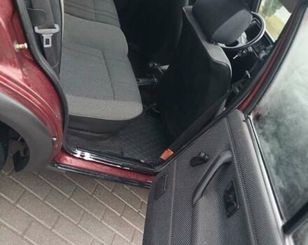 Червоний Фольксваген Гольф, об'ємом двигуна 1.3 л та пробігом 190 тис. км за 1650 $, фото 10 на Automoto.ua