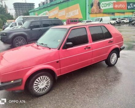 Красный Фольксваген Гольф, объемом двигателя 1.6 л и пробегом 319 тыс. км за 2500 $, фото 2 на Automoto.ua