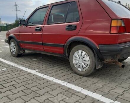 Красный Фольксваген Гольф, объемом двигателя 1.78 л и пробегом 435 тыс. км за 1500 $, фото 4 на Automoto.ua