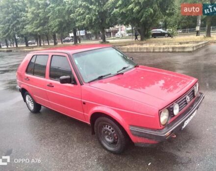 Красный Фольксваген Гольф, объемом двигателя 1.6 л и пробегом 319 тыс. км за 2500 $, фото 1 на Automoto.ua