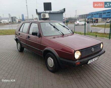 Червоний Фольксваген Гольф, об'ємом двигуна 1.3 л та пробігом 190 тис. км за 1650 $, фото 3 на Automoto.ua