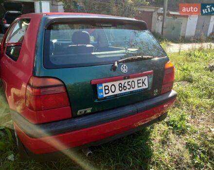 Красный Фольксваген Гольф, объемом двигателя 1.78 л и пробегом 192 тыс. км за 2000 $, фото 11 на Automoto.ua