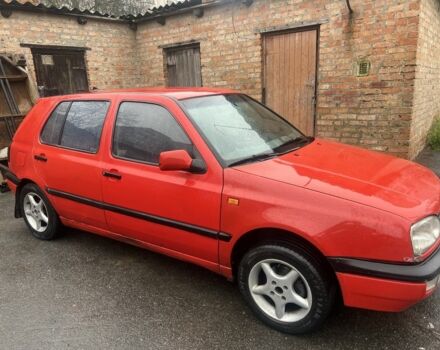 Червоний Фольксваген Гольф, об'ємом двигуна 2 л та пробігом 300 тис. км за 2200 $, фото 2 на Automoto.ua