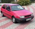 Красный Фольксваген Гольф, объемом двигателя 1.4 л и пробегом 160 тыс. км за 1500 $, фото 2 на Automoto.ua