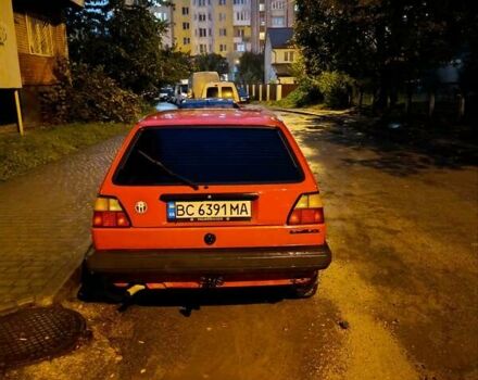 Красный Фольксваген Гольф, объемом двигателя 1.27 л и пробегом 357 тыс. км за 1600 $, фото 2 на Automoto.ua