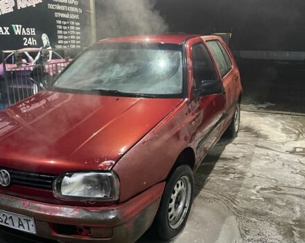 Красный Фольксваген Гольф, объемом двигателя 1.4 л и пробегом 294 тыс. км за 950 $, фото 12 на Automoto.ua