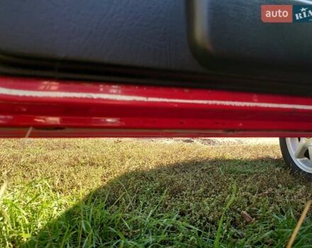 Красный Фольксваген Гольф, объемом двигателя 1.78 л и пробегом 192 тыс. км за 2000 $, фото 7 на Automoto.ua