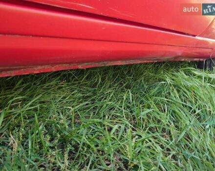 Красный Фольксваген Гольф, объемом двигателя 1.78 л и пробегом 192 тыс. км за 2000 $, фото 6 на Automoto.ua